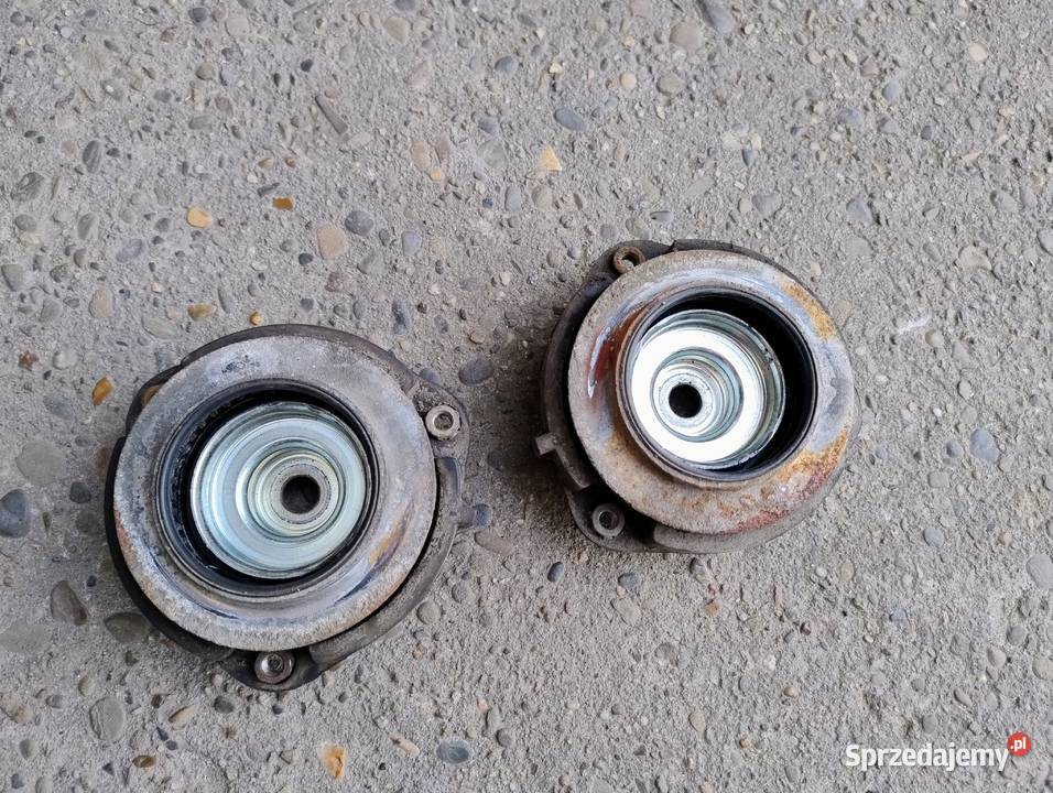 VW Passat B6 Golf V Mocowanie poduszka Dębica sprzedam