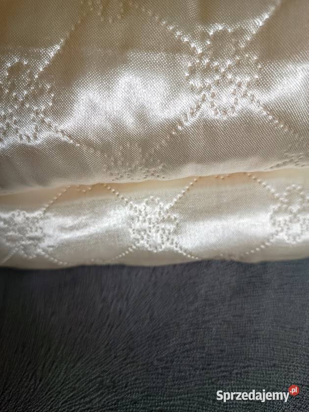 Narzuty nowe na lóżka 2 sztuki Pozostałe