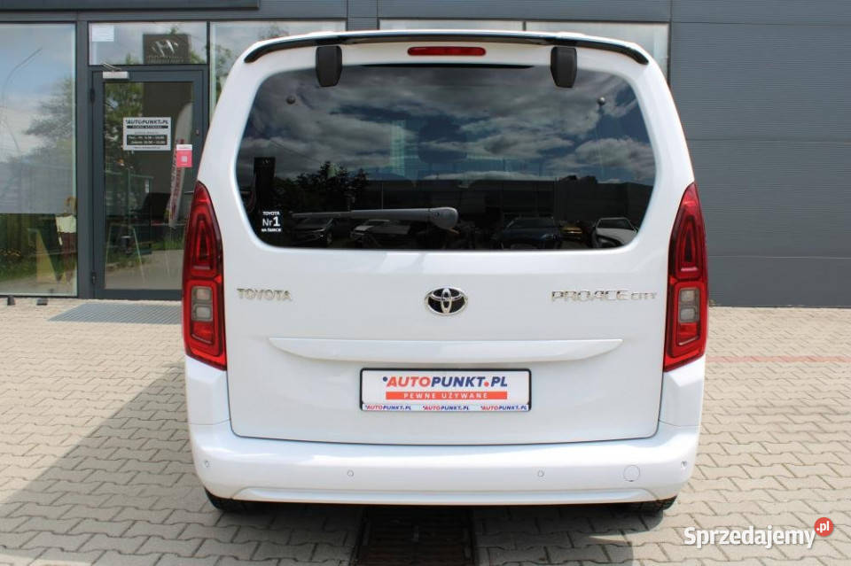Toyota ProAce City Verso 2022r FV23 1wł Salon 119729km mazowieckie Warszawa