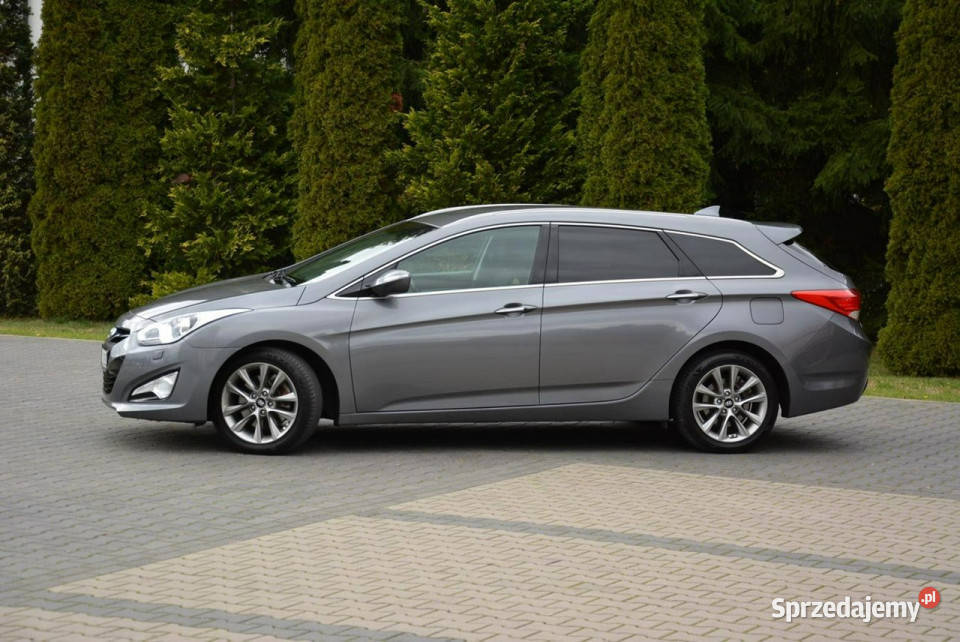 Hyundai i40 biXenon Ledy Navi Kamera Klimatronic kurtyny powietrzne Ostrów Mazowiecka
