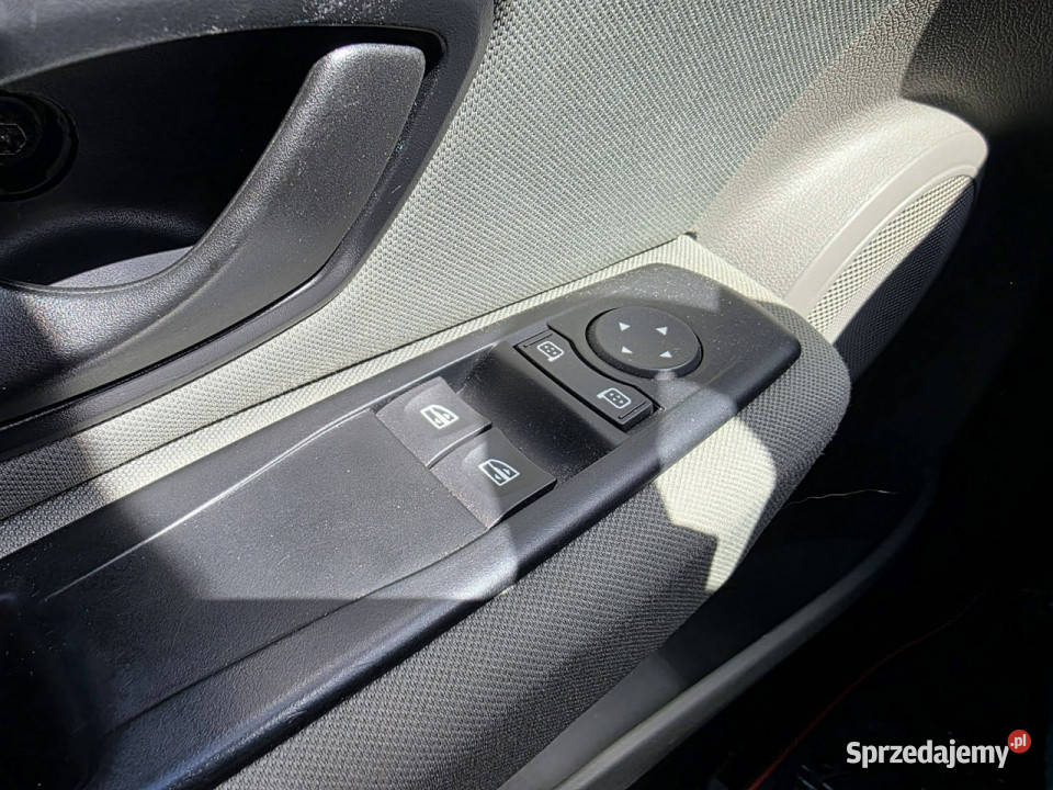 Renault Megane 16 Benzyna 100 Alufelgi Słupsk sprzedam