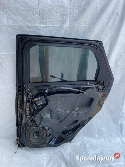 FORD FOCUS MK3 MK3 LIFT DRZWI PRAWY TYŁ KOMBI kujawsko-pomorskie