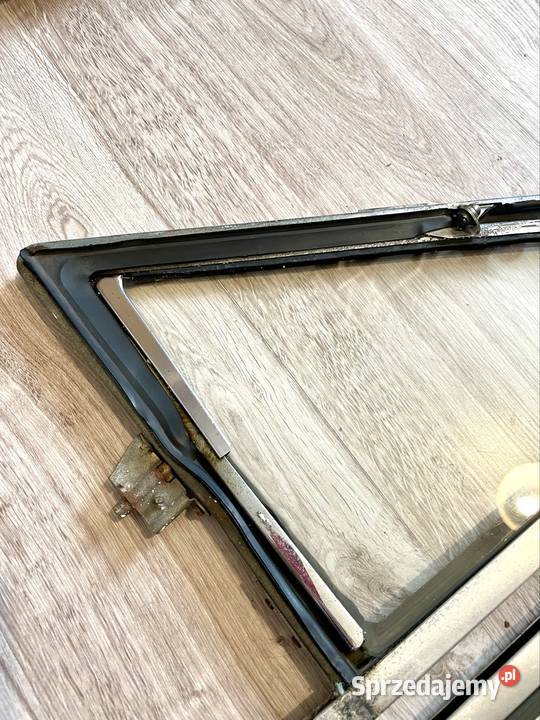 Szyby trójkątne otwierane Fiat 125p prawa lewa Bielany Wrocławskie