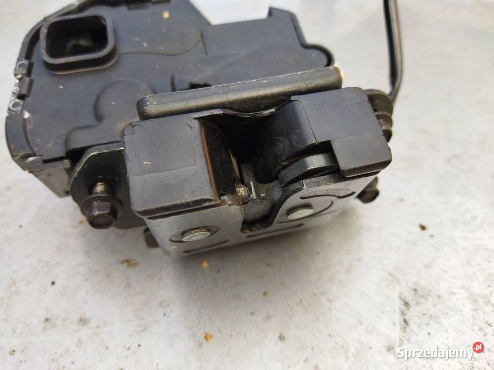 mazda 2 zamek tylnej klapy inne osobowe Myszków sprzedam