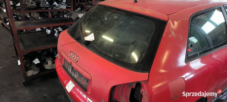 KLAPA AUDI A3 8L Lipno