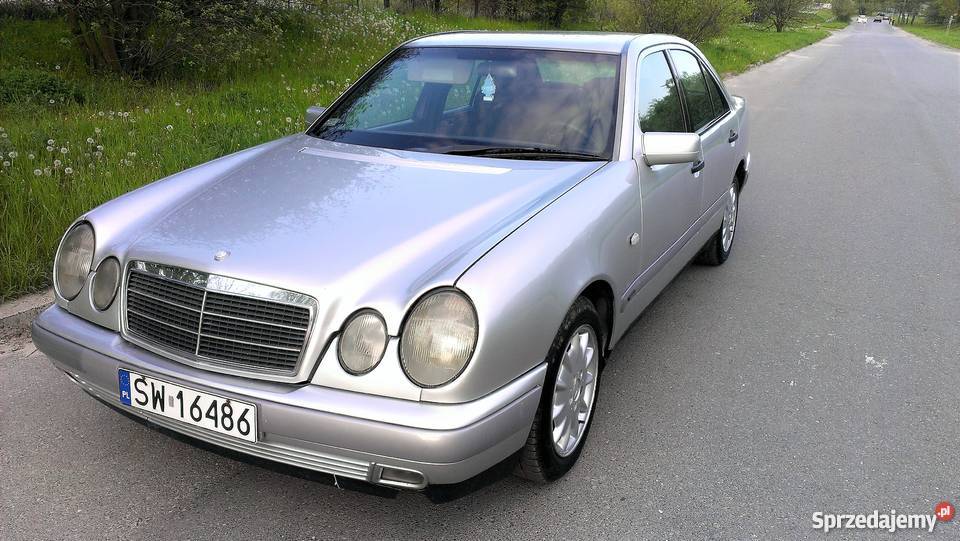 1998 Mercedes-Benz Klasa E Samochód osobowy 2.5 DIESEL Manua Kielce ...