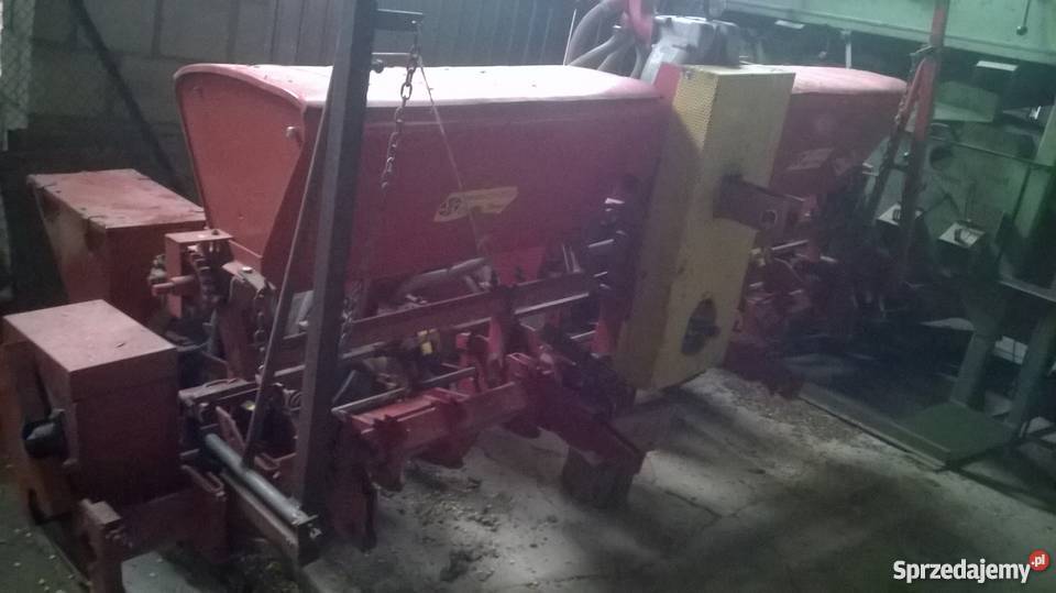Siewnik do kukurydzy Becker lubelskie Sobieszczany