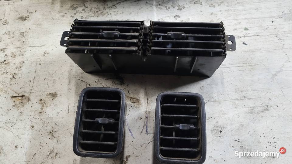 Suzuki Vitara I 9599 3D kratka nawiewu komplet terenowe