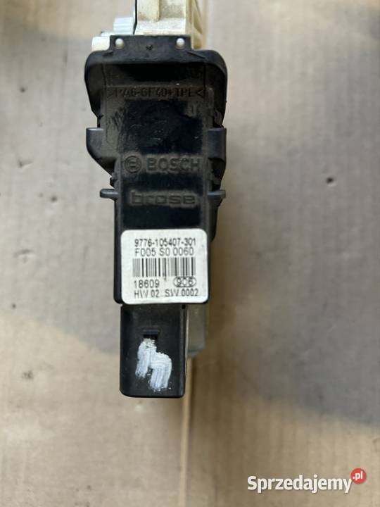 Silniczek moduł podnośnika szyby prawy tył golf Grudziądz