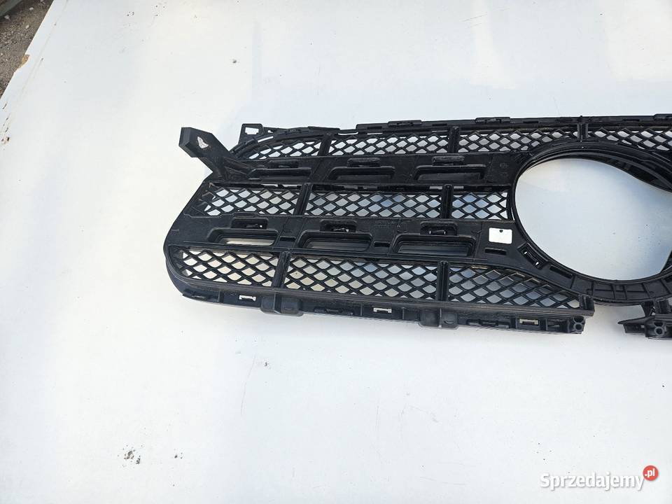 MERCEDES GLA W156 LIFT GRILL ATRAPA ZDERZAKA Międzychód