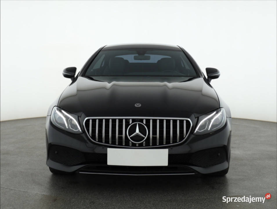 Mercedes E E 200 Sportowy / Coupe Piaseczno