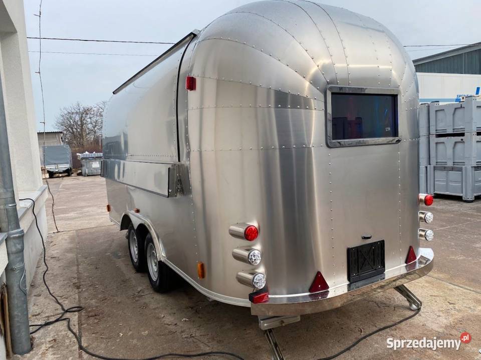 48m Przyczepa gastronomiczna Food truck