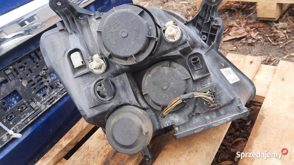 lampa przód przednia lampy oryginał GM prawa Dębno
