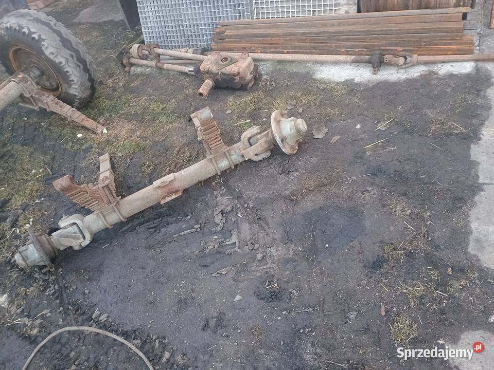 Rozrzutnik obornika Czarna białostocka 2 osiowy uszkodzony wielkopolskie Pępowo sprzedam