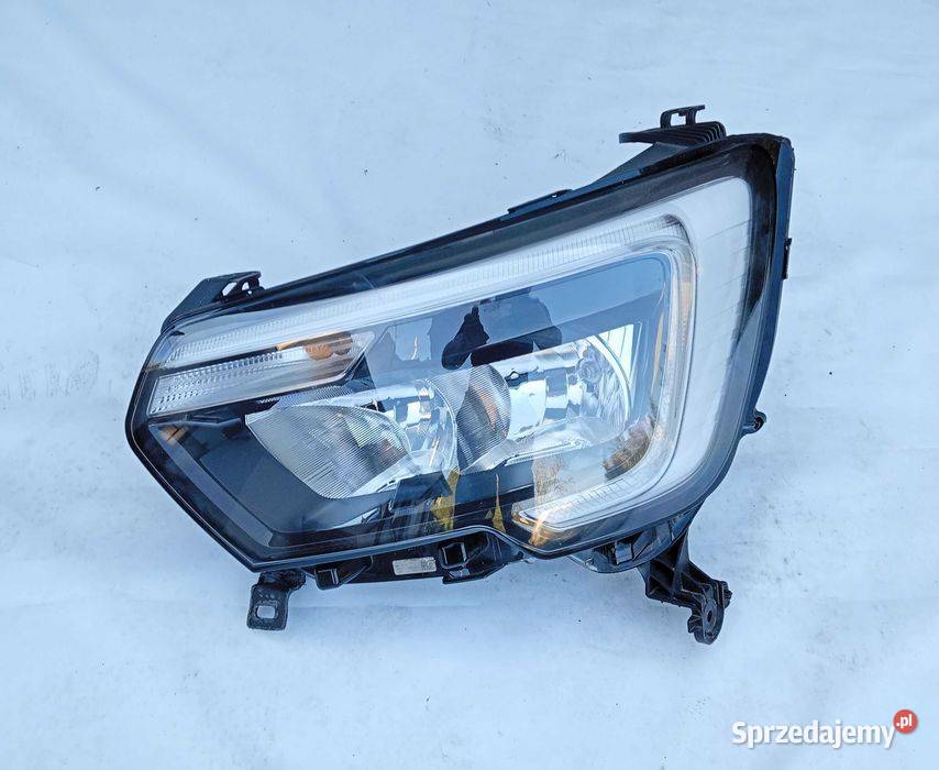 Renault Master IV Led reflektor lampa lewy przód Przeźmierowo sprzedam