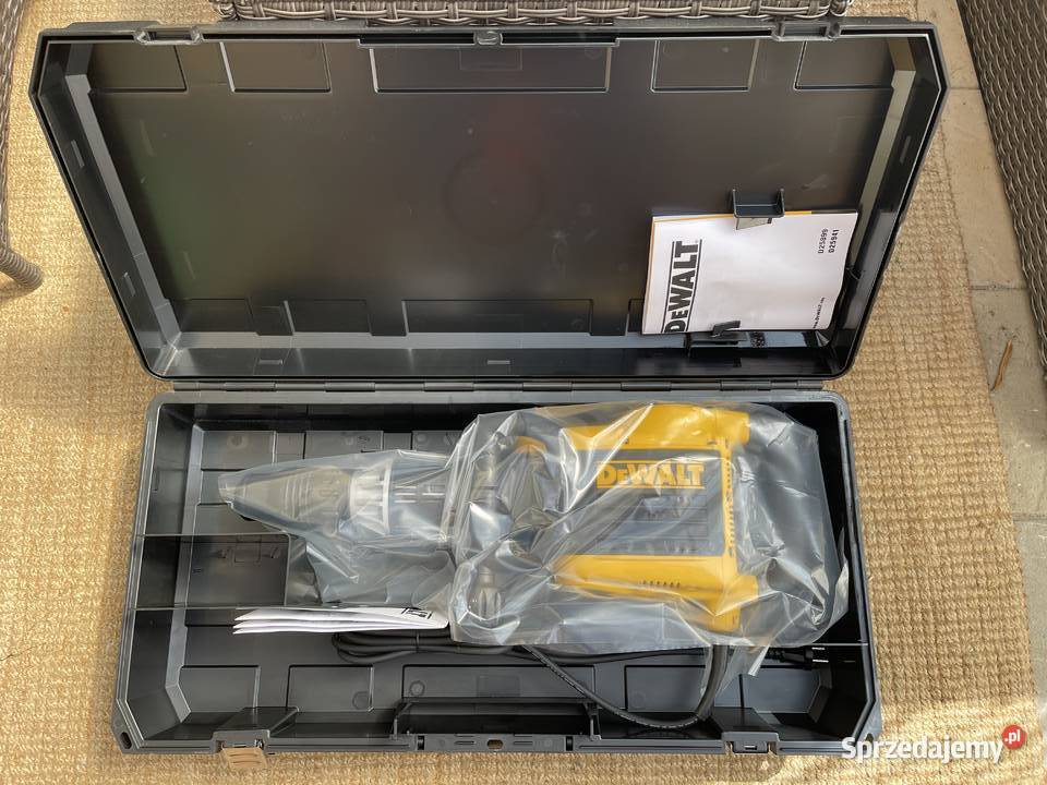 DeWalt D25899K młot wyburzeniowy SDS 179J 1500W