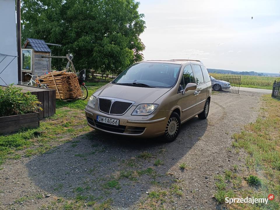 Lancia phedra 30 V6 automat