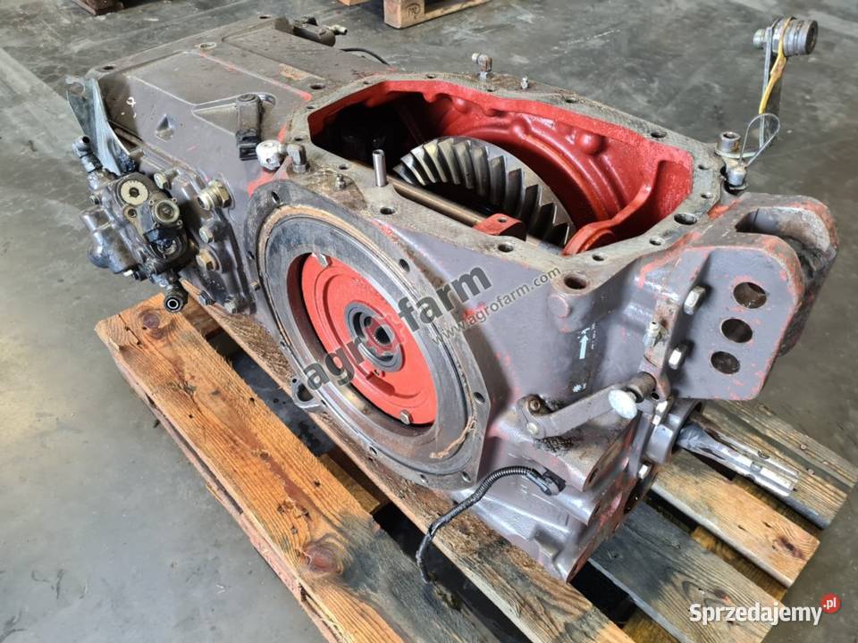 Tylny most Massey Ferguson 6130 0300B01 Tylny most Byków