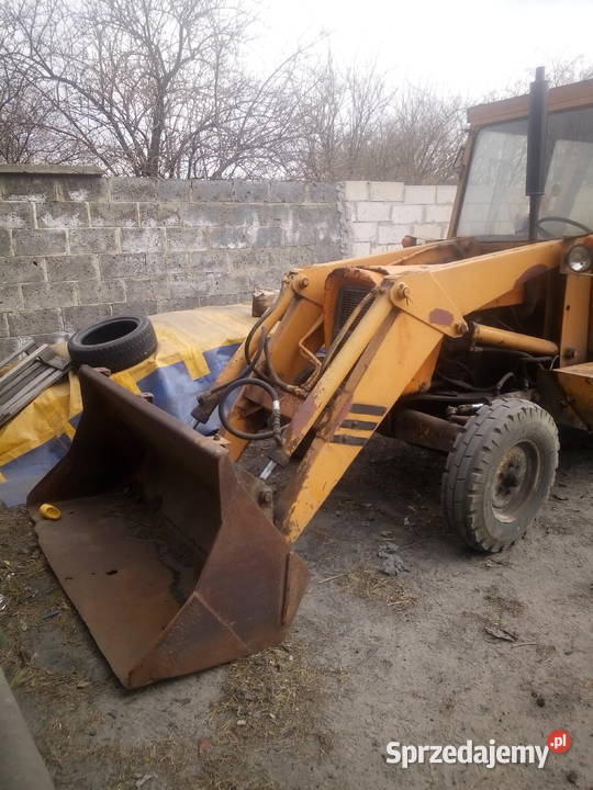 Sprzedam koparkę Ostrówek Koparko ładowarki