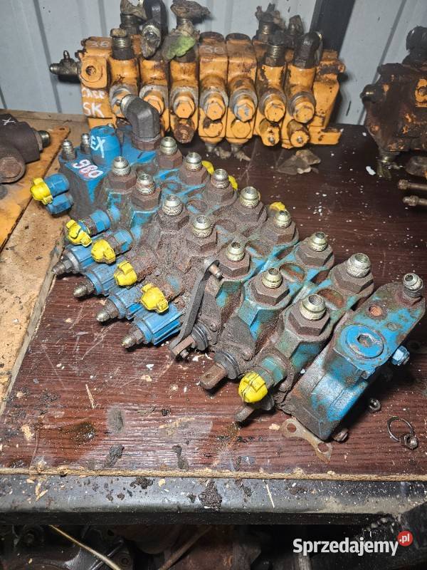 Rozdzielacz hydrauliczny Bosch Rexroth TEREX 760