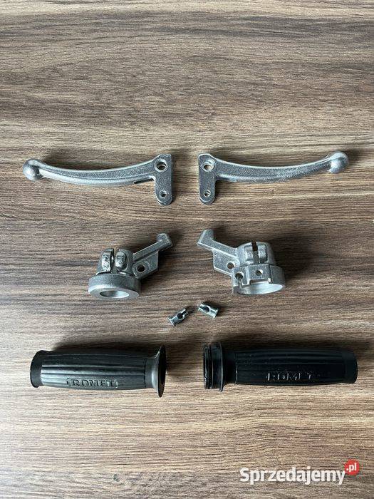 NOWY POLSKI KOMPLET DŹWIGNIA KORPUS GUMA Kierownice motocyklowe śląskie sprzedam