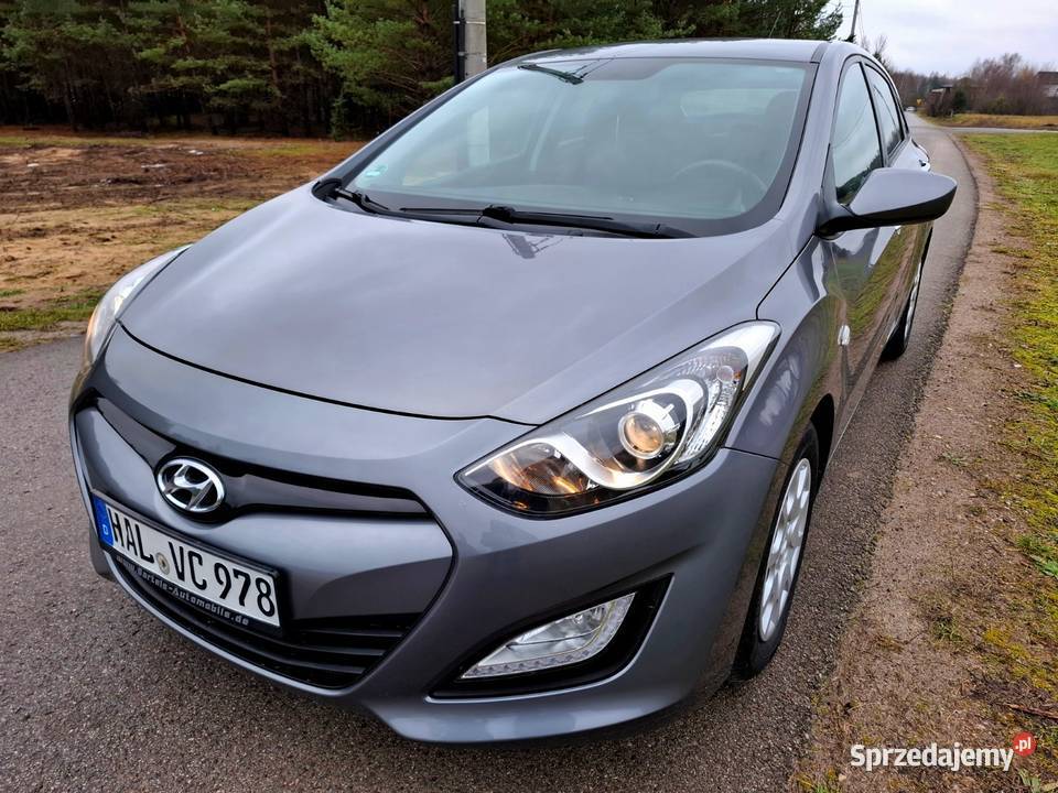 HYUNDAI i30 14 DOHC Benzyna KAMERA NAVI benzyna świętokrzyskie Kielce