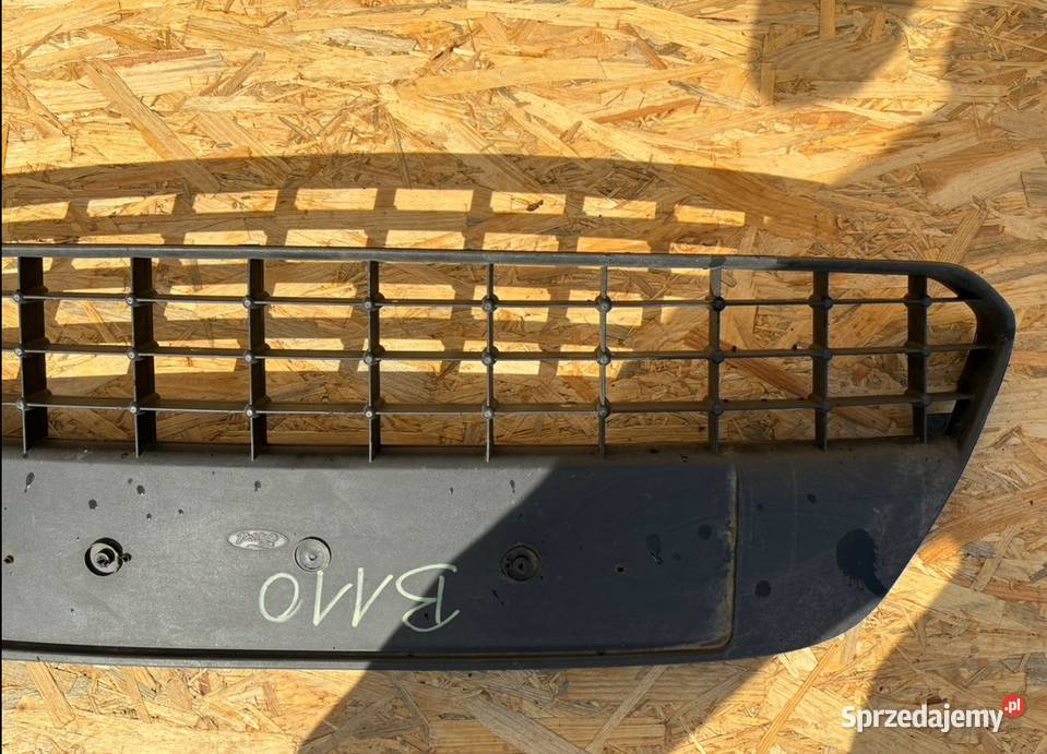 KRATKA ZDERZAKA ŚRODKOWA FORD FOCUS MK2 LIFT Międzychód