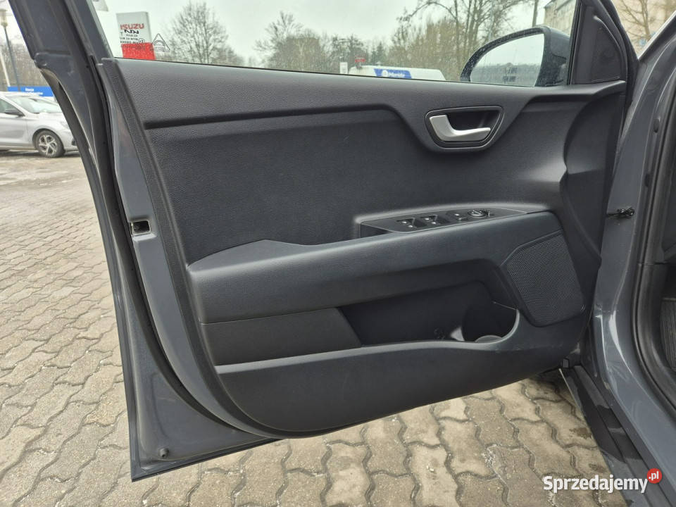 Kia Stonic 12 84 MT Wersja MSMART Salon czujnik parkowania Stonic Łódź sprzedam
