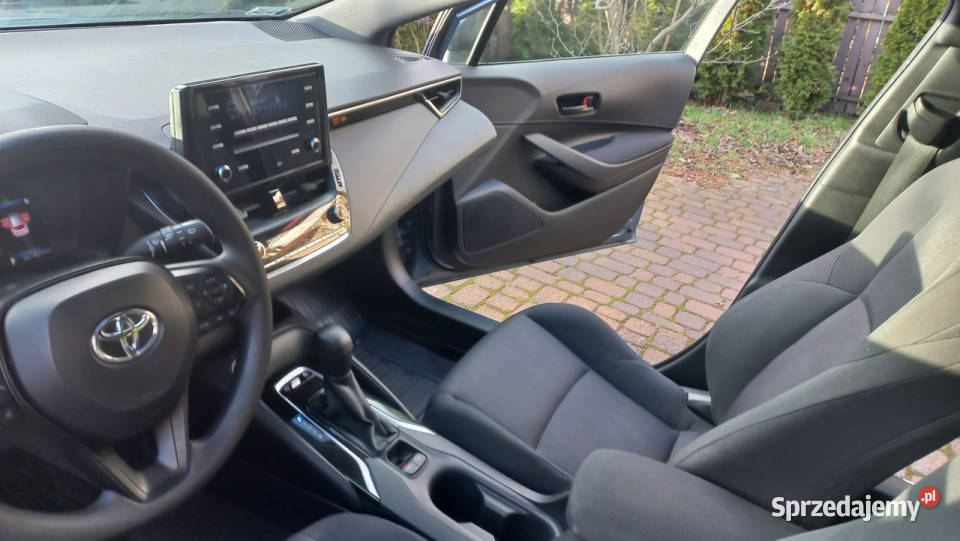 Toyota Corolla ECVT 18 Hybryda FV23 46999 export Gdańsk sprzedam
