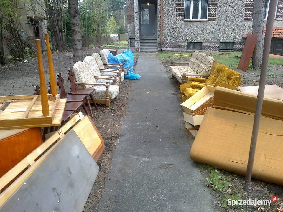 Kto odbiera stare meble we Wrocławiu Odbior z