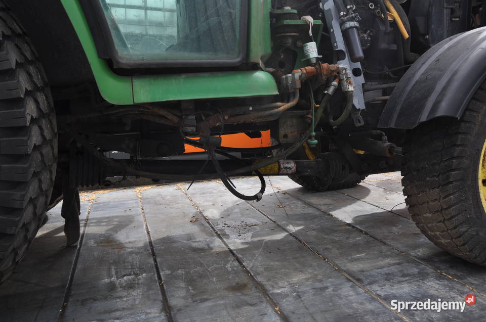 Traktor John Deer 4 x 4 22 hydro tuz wałek z Sierakowice