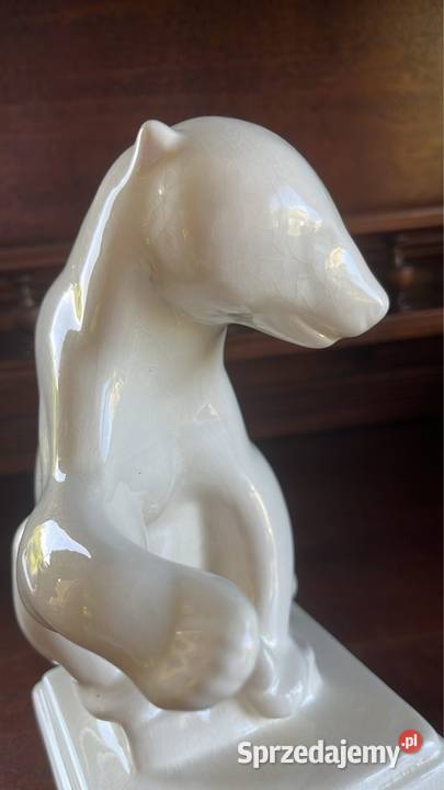 Figurka niedźwiedzia białego misia Bez sygnatury pomorskie Gdańsk