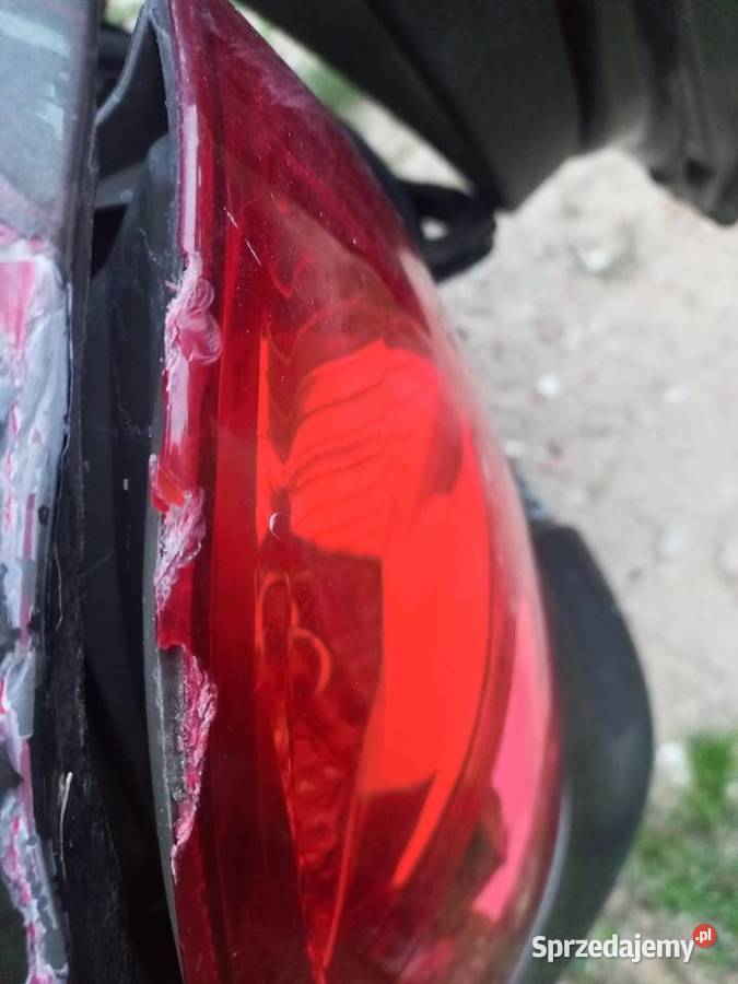 Toyota corolla d4d werso Lampy tylne drzwi deska Kraków