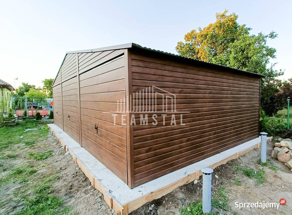 GARAŻ BLASZANY 9m x 6m dwuspad 3x Brama orzech