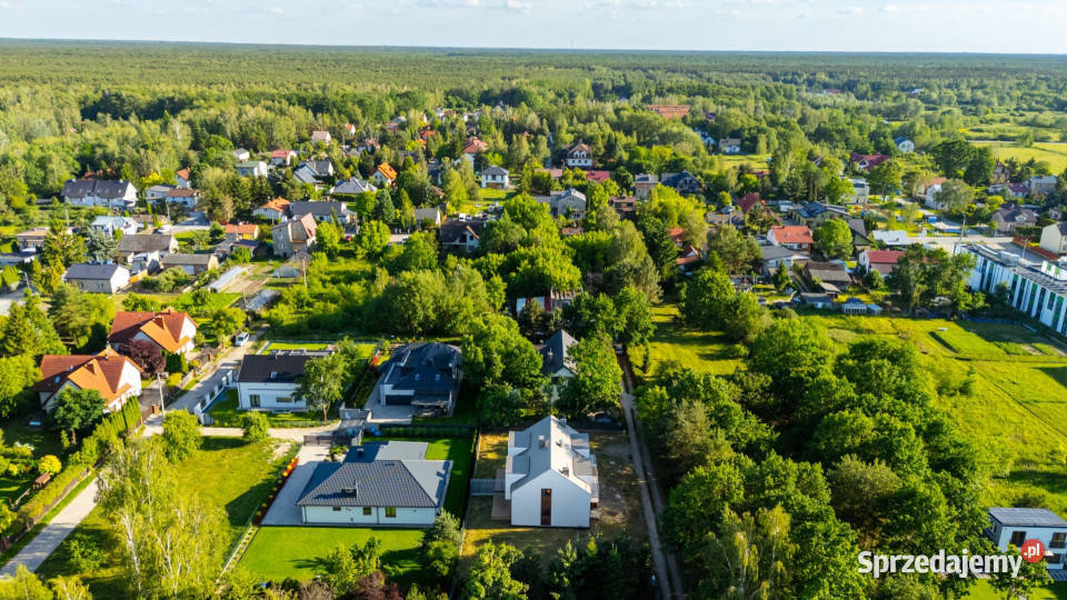 Połowa domu z dużą działką Kampinosie Łomianki sprzedam