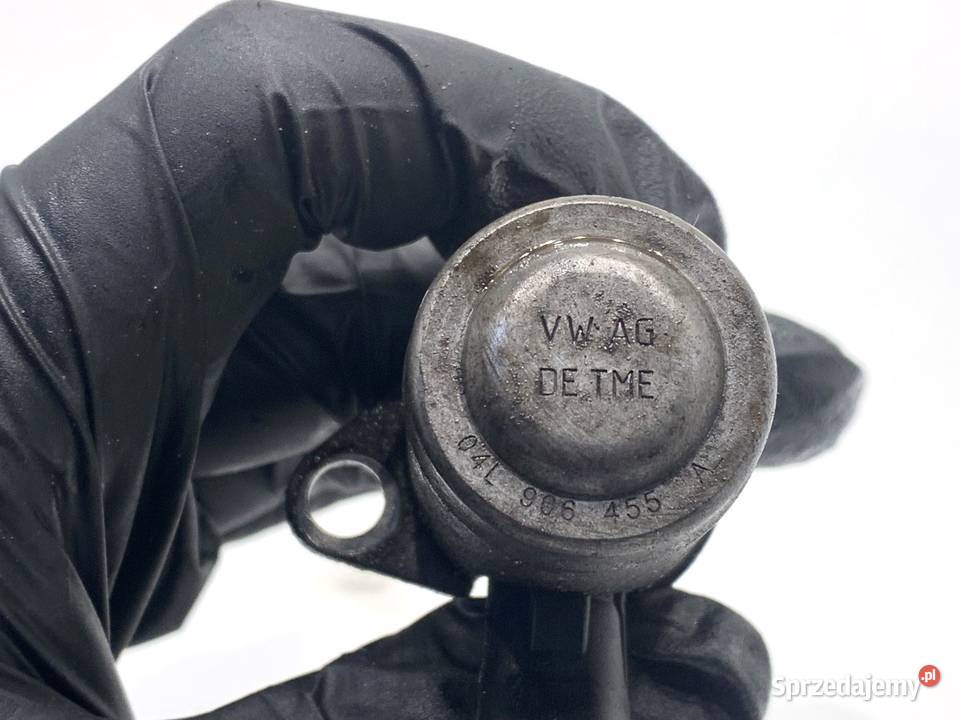 REGULATOR CIŚNIENIA OLEJU AUDI A3 8V 04L906455A