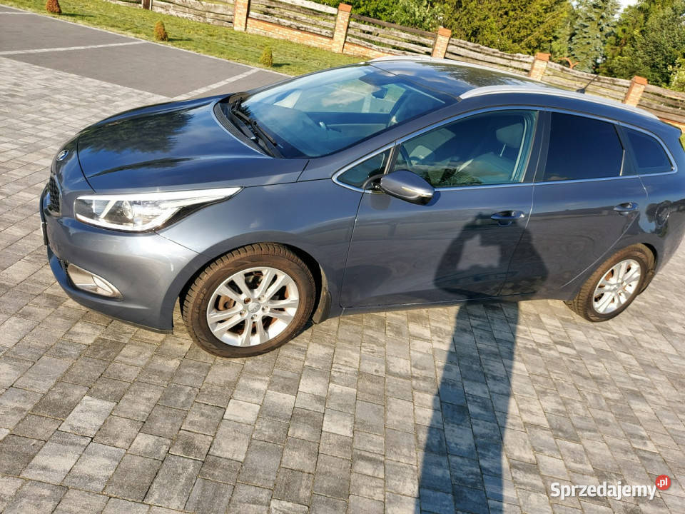 Kia Ceed 16 gdi oświetlenie led Benzyna grzane klimatyzacja Kia Drelów