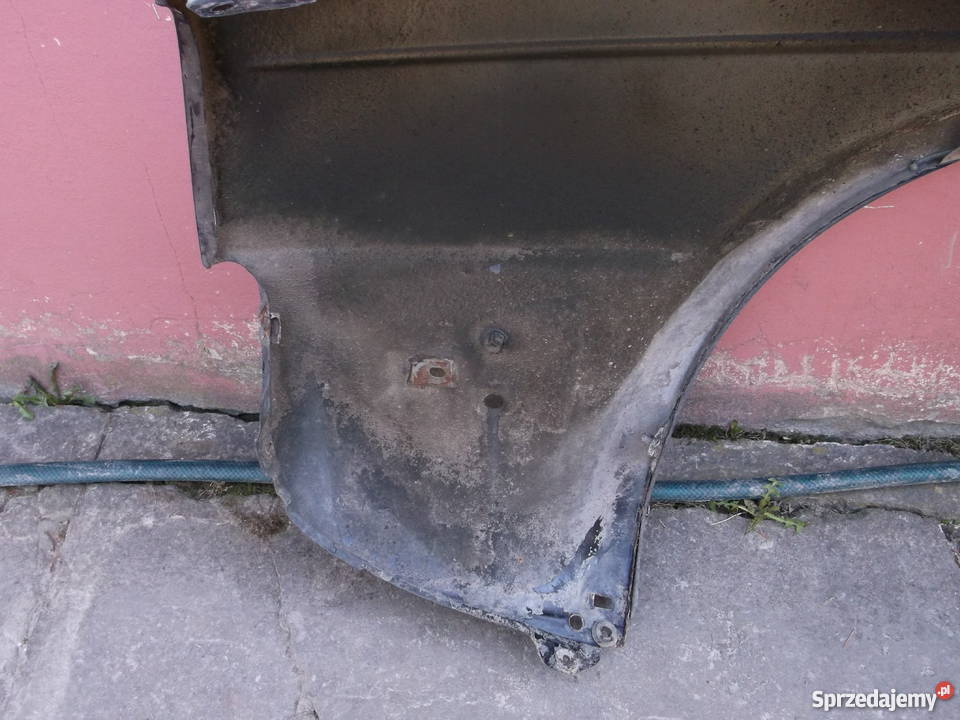 Błotnik Volkswagen Golf II GTI części blacharskie Sobieska Wola Pierwsza sprzedam