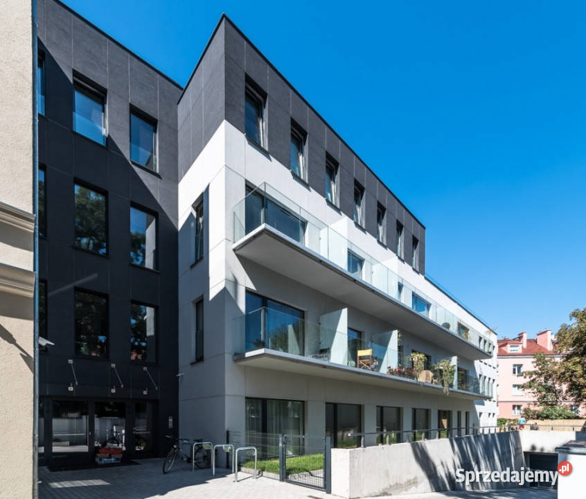 Nowy apartament koło katedry 3 pokoje wysoki garaż Śródka