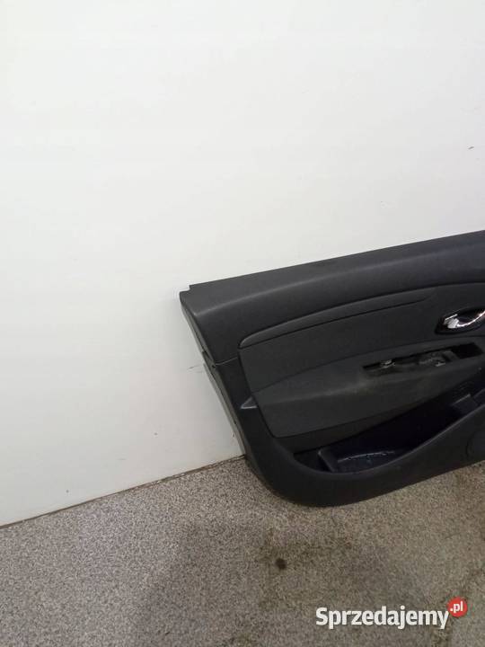 TAPICERKA BOCZEK PRAWY LEWY PRZÓD KPL Renault osobowe