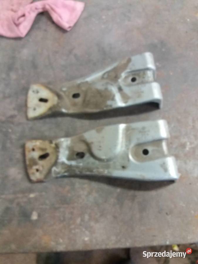 VW PASSAT B6 MOCOWANIE BŁOTNIKA PRAWE LEWE Wola