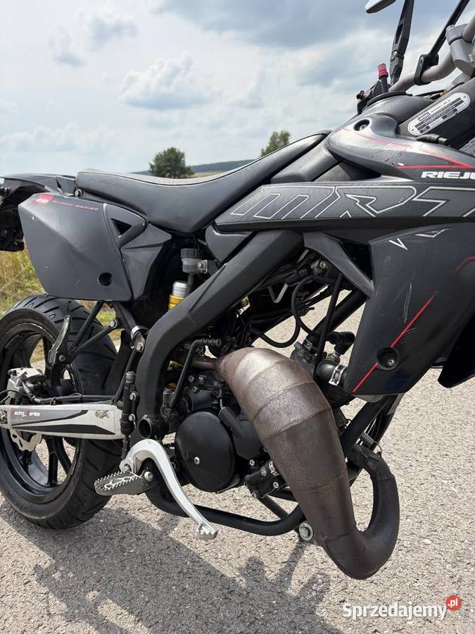 Motorower Rieju MRT Pro 50 Black series Rieju Trębowiec Duży