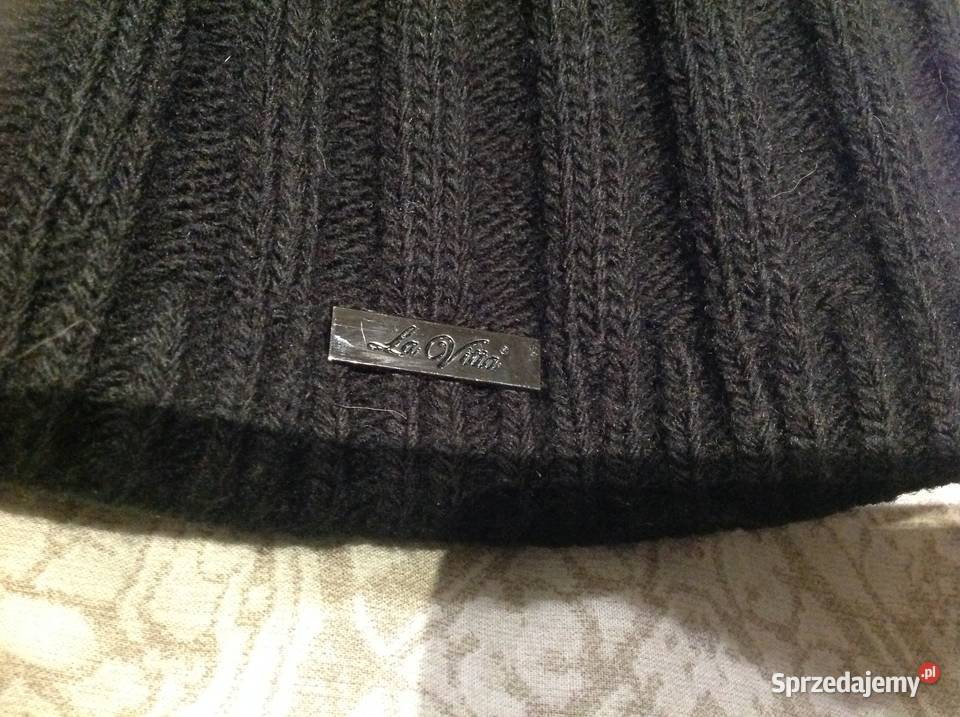 Czapka Czarna Damska z Jenotem Naturalnym LA sprzedam