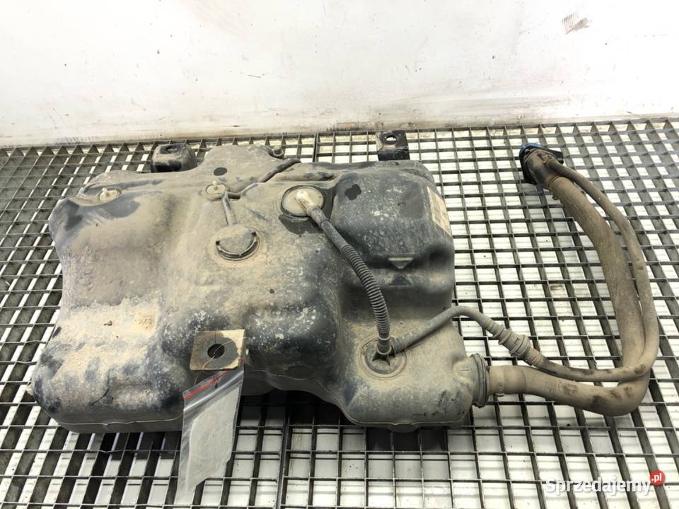 ZBIORNIK SCR OPEL VIVARO B 172A21178R 16 121 Bus