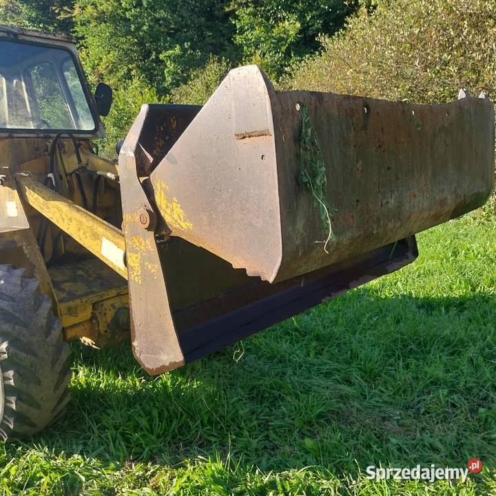 Sprzedam koparko ładowarkę Schaeff 503 Krosna