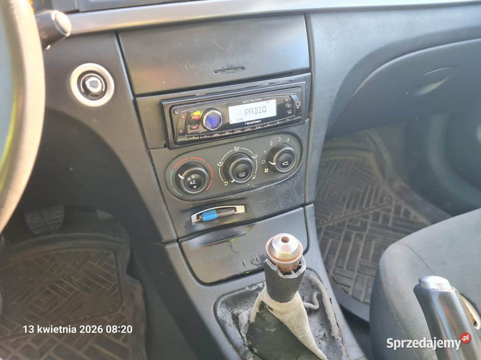 LAGUNA z gazem i hakiem 2005r podlaskie Grajewo