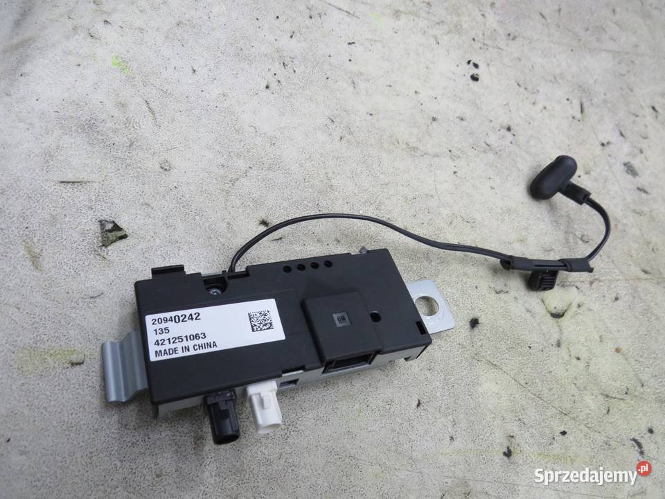 WZMACNIACZ ANTENA ZAFIRA C 20940242