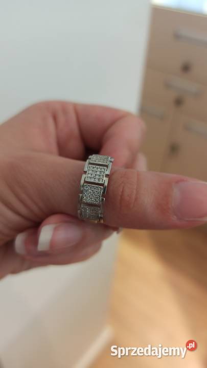 Pierścionek szeroka obrączka cyrkonie srebro 925 mazowieckie Warszawa