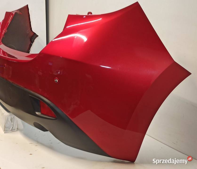 MAZDA 3 ZDERZAK TYŁ 2015