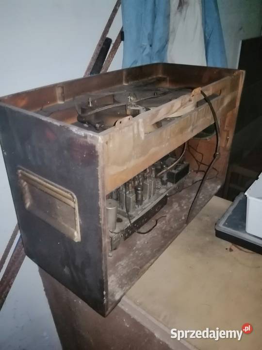 Stare radio z gramofonem UNITRA PRL Głogów